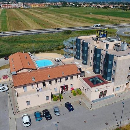 Hotel Grecale - Venturina Terme Exterior photo